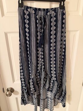 Band of Gypsies Boho Blue & White Patterned High-Low Maxi Skirt Size XS